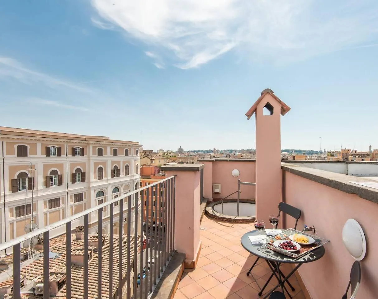 Apartmán Trevi Luxury With Terrace Řím Itálie